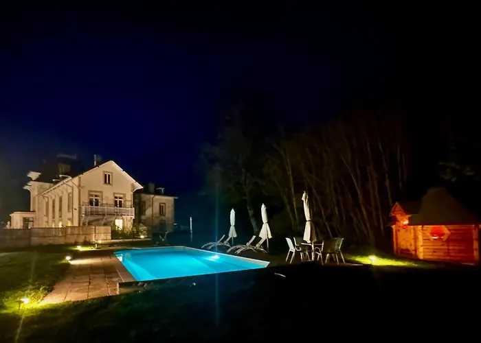 Apartment Neuchatel Chateau Viendal